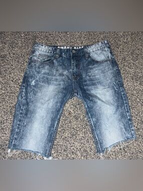 Casual Men's Distressed Denim Shorts - Blue